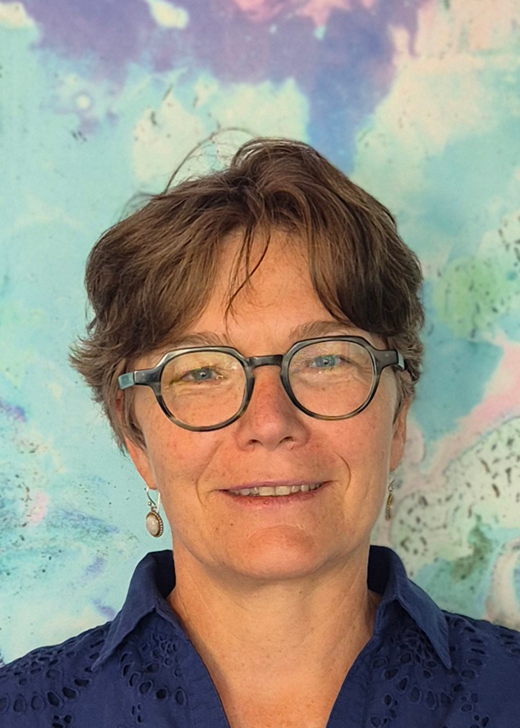 Mme Nathalie Guicher